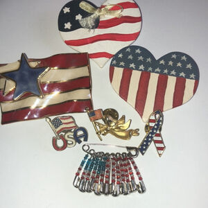 Lot of 7 Red White Blue Stripes & Stars American Flag Pins Brooches